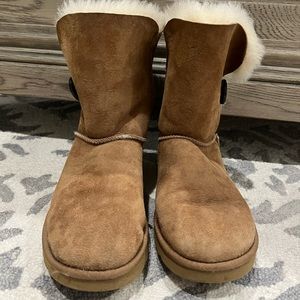 Uggs Size 7 Brown Boots